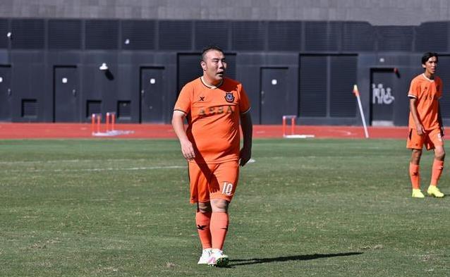 场慈善赛的, img 场慈善赛的, img