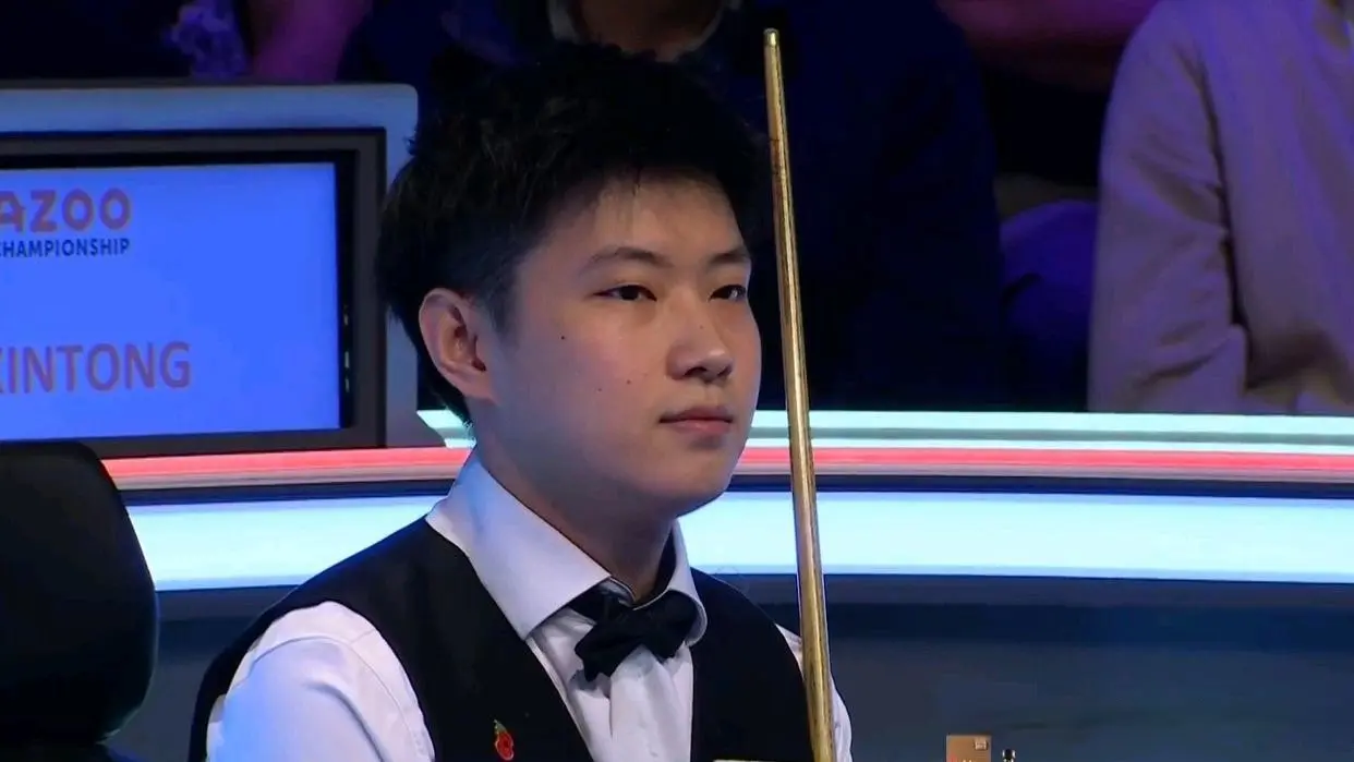 赛的球迷来, 除了他之外